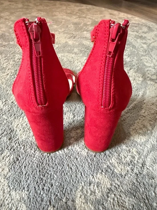 Charlotte Russe Red Ankle-Strap Block Heel Sandals - Picture 4 of 5